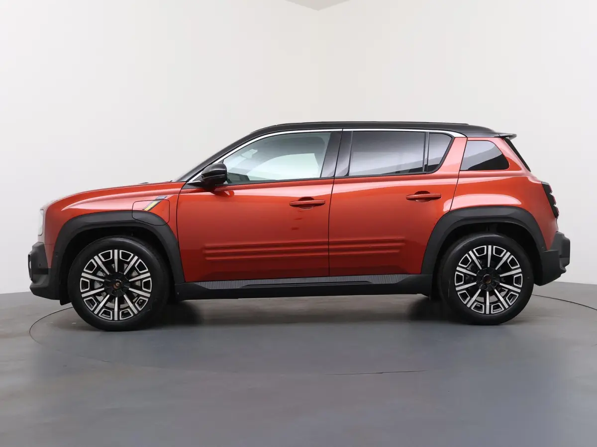 iconic “plein sud™” 150 pk comfort range | pack advanced driving assist | Harman Kardon® premium audio |
