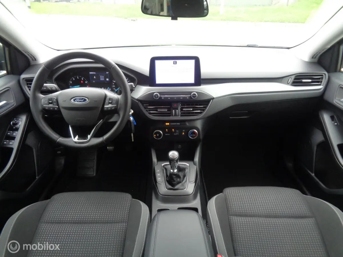 1.0 EcoBoost Trend Edition/LED/PDC/Apple Carplay/Android auto/Airco/Lm look/Nieuwstaat