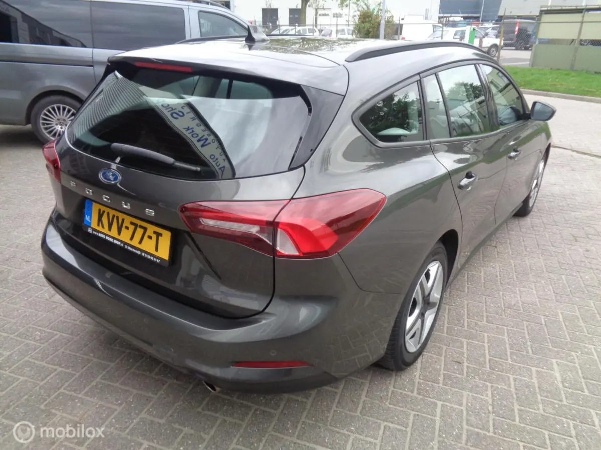 1.0 EcoBoost Trend Edition/LED/PDC/Apple Carplay/Android auto/Airco/Lm look/Nieuwstaat