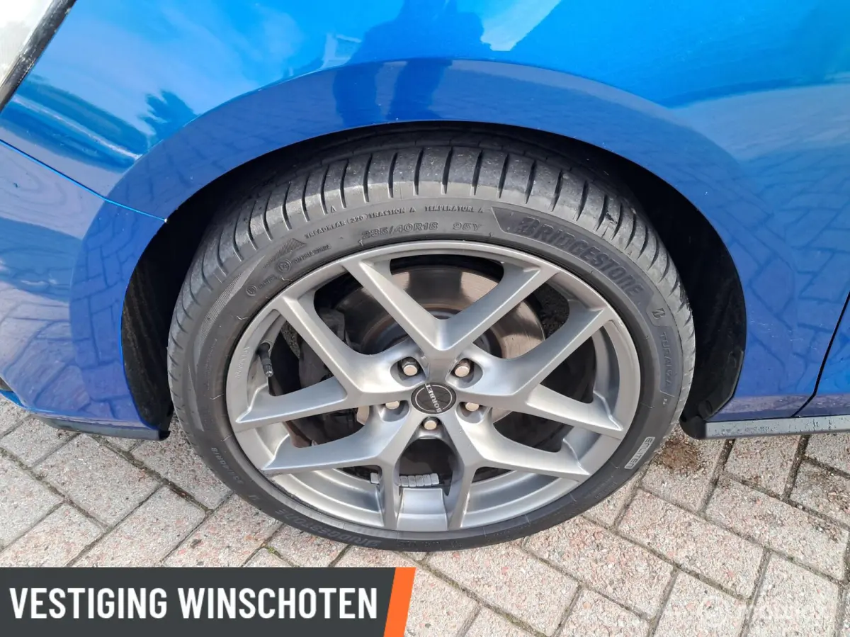 1.0 EcoBoost Titanium | Stoelverwarming | Clima | ACC |