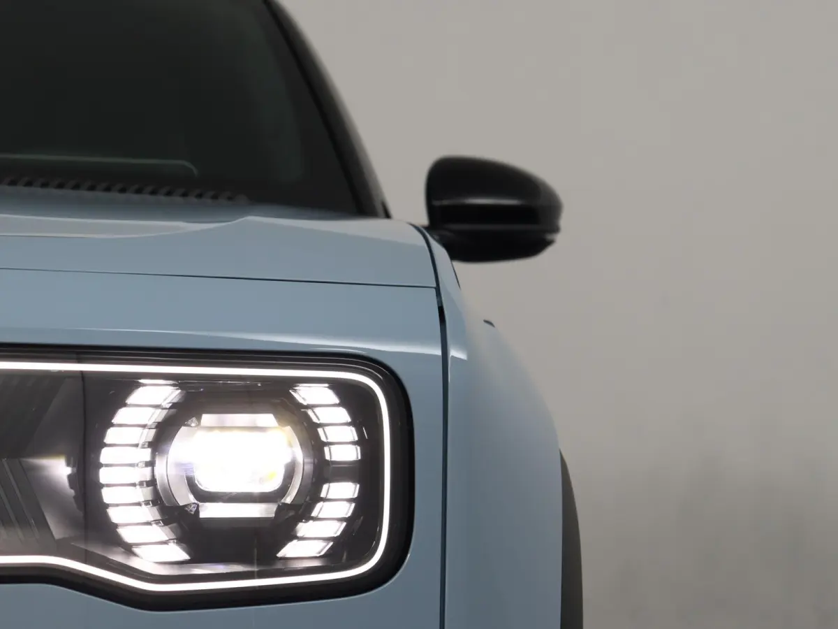 techno 150 pk comfort range | pack extended grip | pack safety & advanced driving assist | pack winter premium | Harman Kardon® premium audio |
