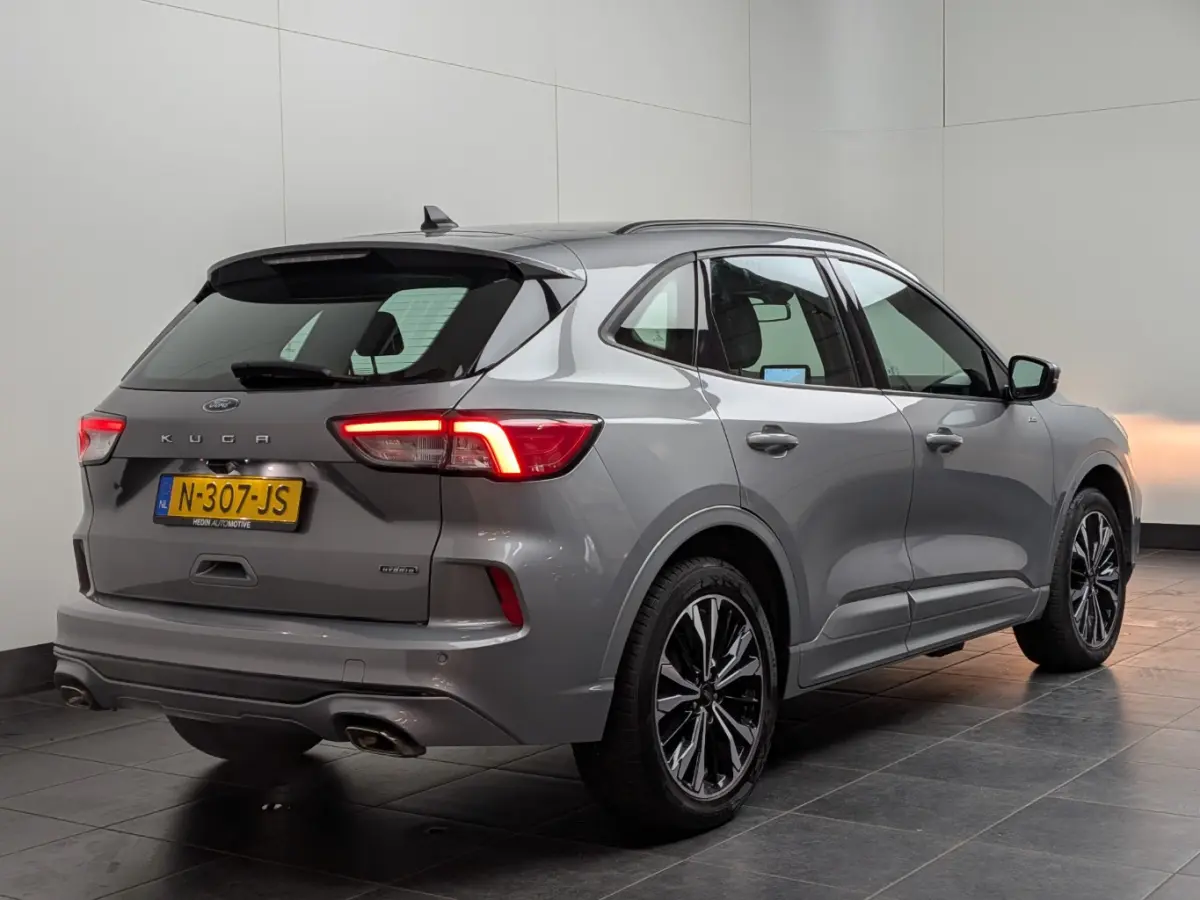 2.5 PHEV ST-Line | Winter Pack | Apple Carplay | Camera | Cruise Control | Navigatie