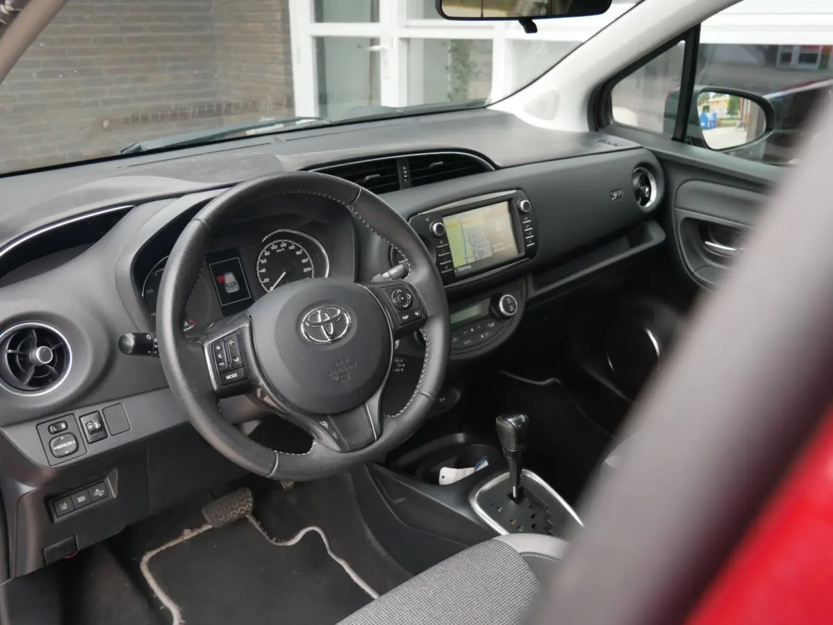 1.5 Hybrid Y20 Exclusive Edition Camera| Dealer onderhouden|