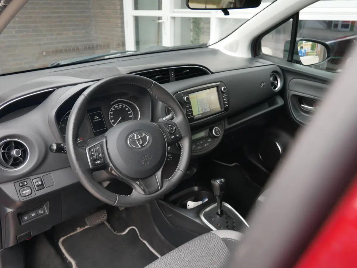 1.5 Hybrid Y20 Exclusive Edition Camera| Dealer onderhouden|