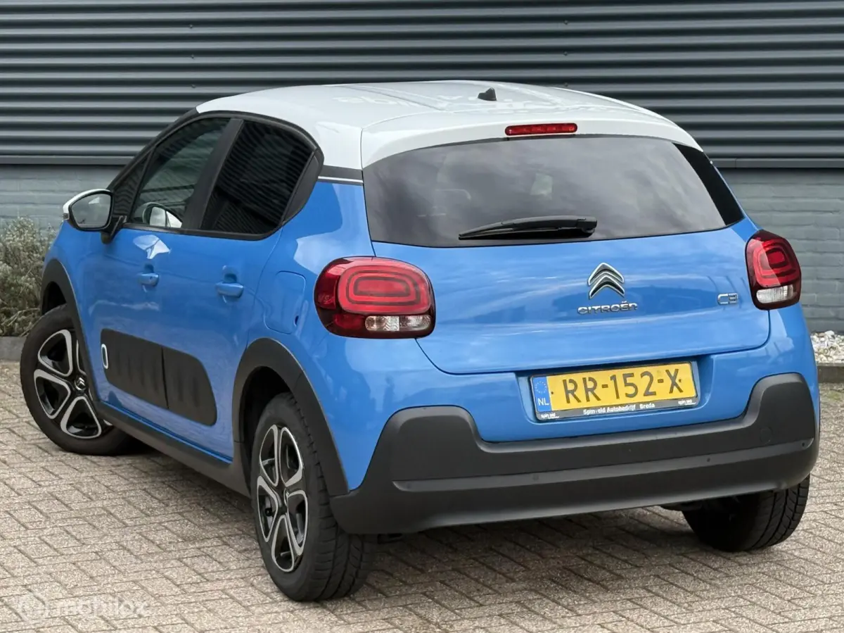 1.2 PureTech Live - Navi - Carplay - Parkeersensoren -