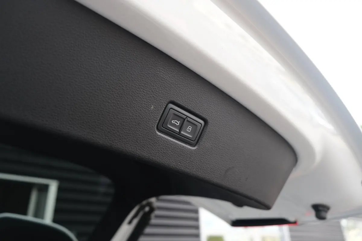 50 TFSIe 299pk PHEV S-line Pano Leder Matrix Camera Trekhaak