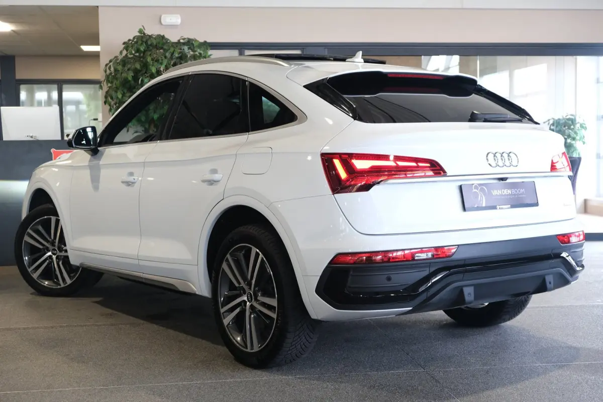 50 TFSIe 299pk PHEV S-line Pano Leder Matrix Camera Trekhaak