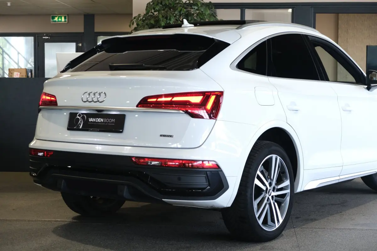 50 TFSIe 299pk PHEV S-line Pano Leder Matrix Camera Trekhaak
