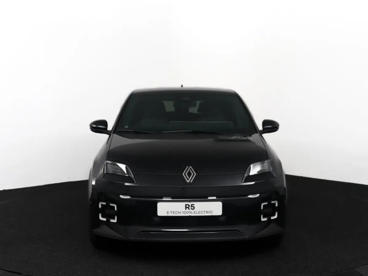 techno 150 pk comfort range | pack advanced driving assist | pack winter | Harman Kardon® premium audio |