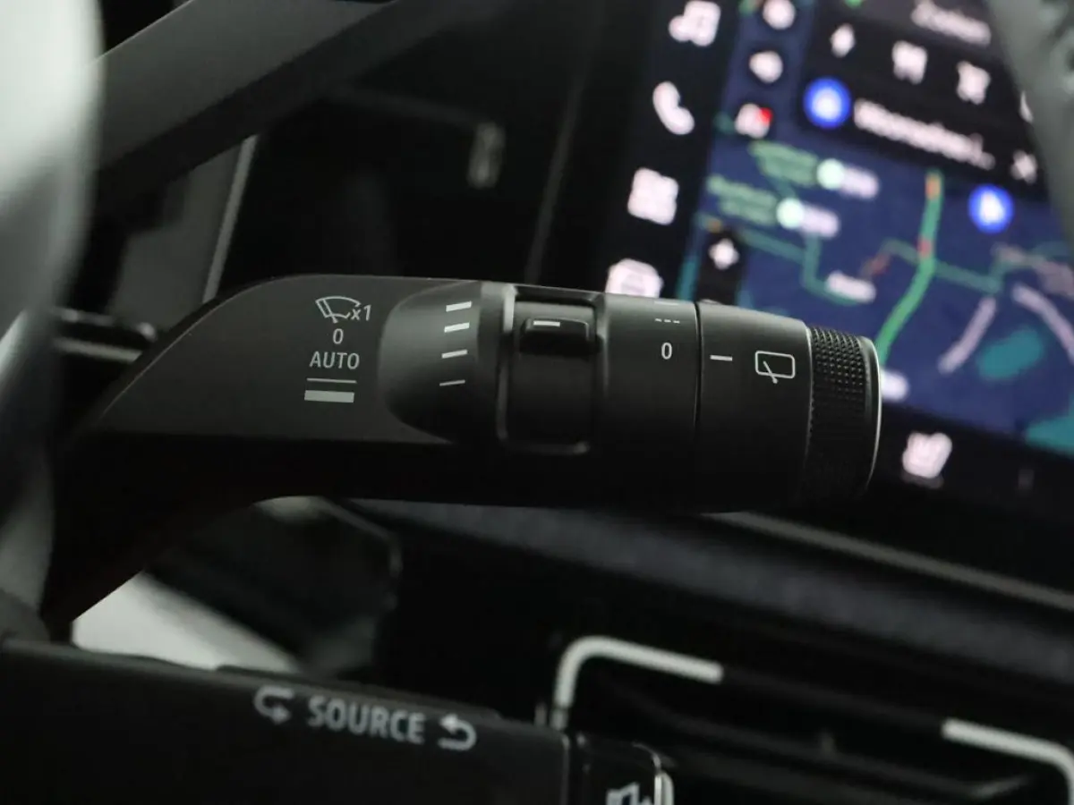 techno 150 pk comfort range | pack advanced driving assist | pack winter | Harman Kardon® premium audio |