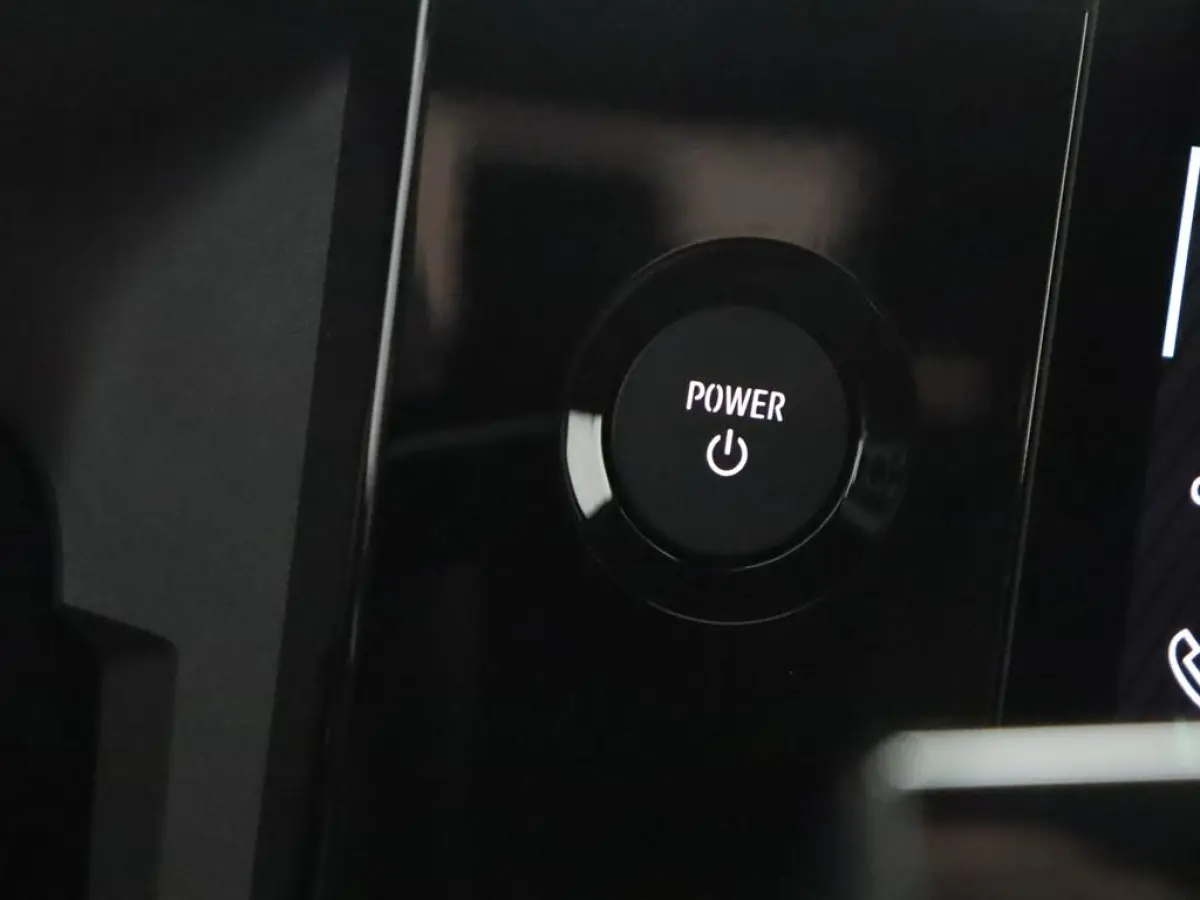 techno 150 pk comfort range | pack advanced driving assist | pack winter | Harman Kardon® premium audio |