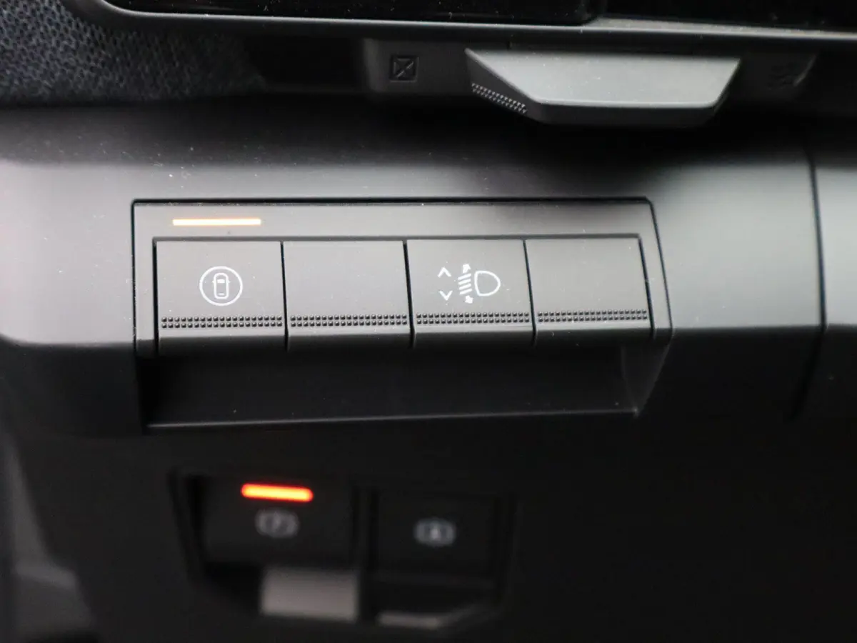 evolution 130 pk comfort range | Navigatie | Stoel- & Stuurverw. | Parkeercamera |