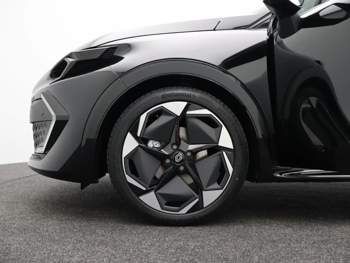 techno full hybrid E-Tech 160 pk | pack winter, safety & parking | all-season banden | verlenging connected services openR link met twee jaar |