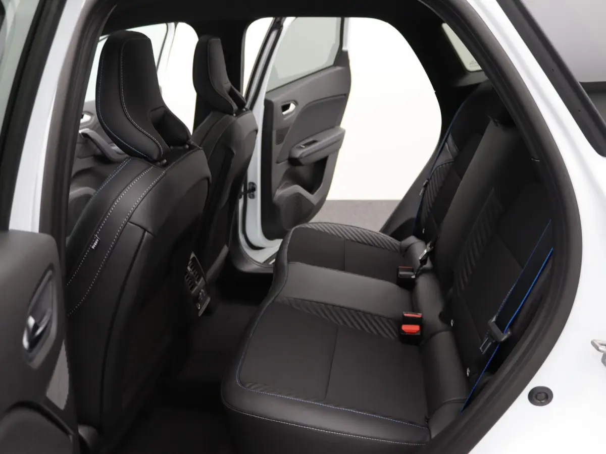 esprit Alpine full hybrid E-Tech 160 | pack driving & comfort premium | pack light & sound |