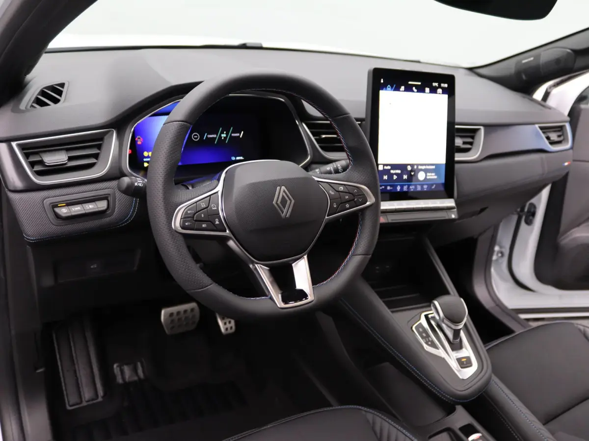 esprit Alpine full hybrid E-Tech 160 | pack driving & comfort premium | pack light & sound |