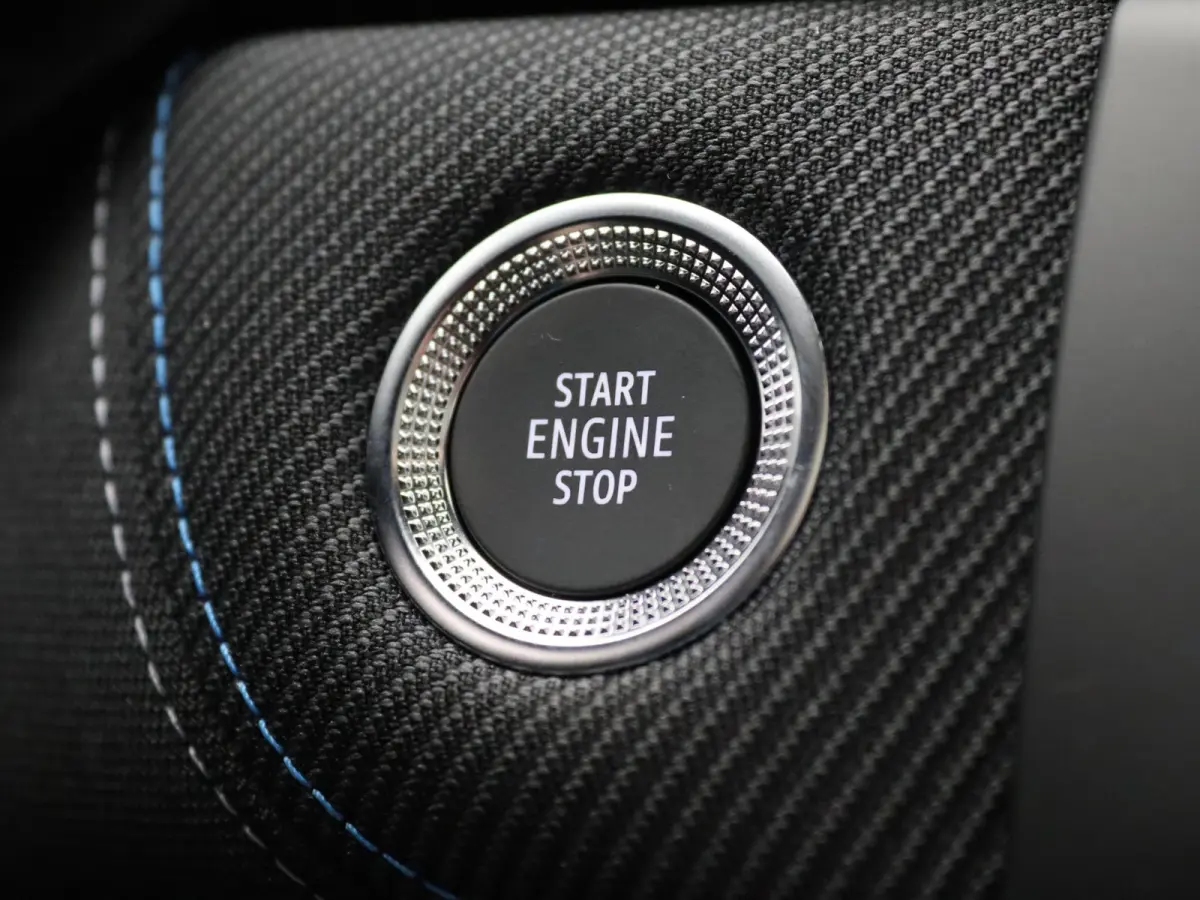esprit Alpine full hybrid E-Tech 160 | pack driving & comfort premium | pack light & sound |