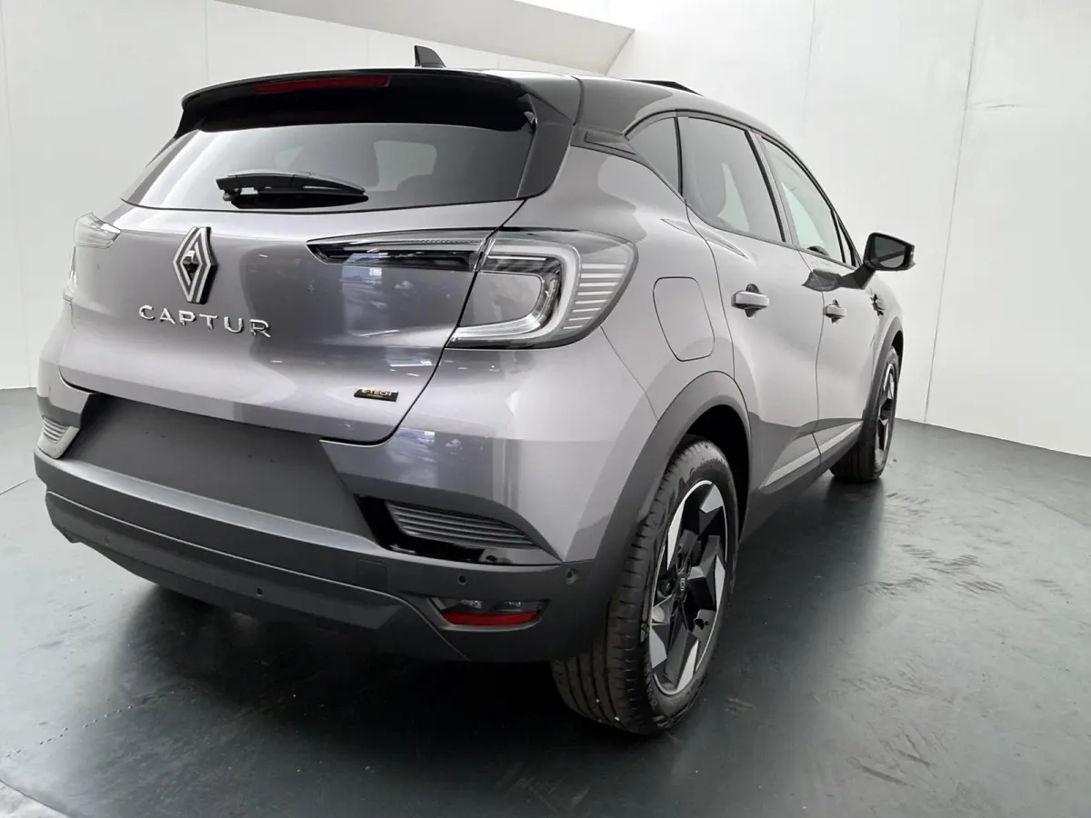 techno full hybrid E-Tech 160 | pack light & sound | pack winter | verlenging connected services openR link met vijf jaar |