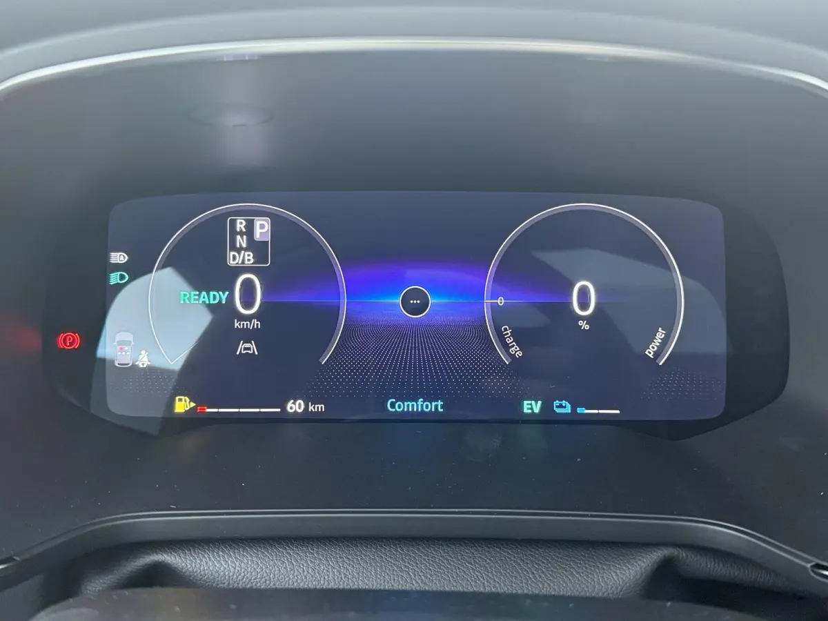 techno full hybrid E-Tech 160 | pack light & sound | pack winter | verlenging connected services openR link met vijf jaar |