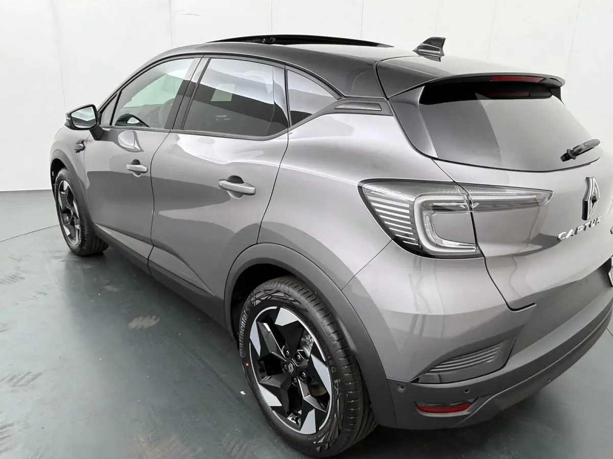 techno full hybrid E-Tech 160 | pack light & sound | pack winter | verlenging connected services openR link met vijf jaar |
