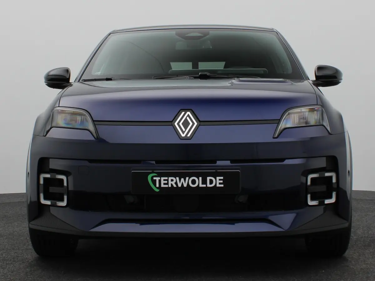 techno 150 pk comfort range | pack advanced driving assist | pack winter | Harman Kardon® premium audio |