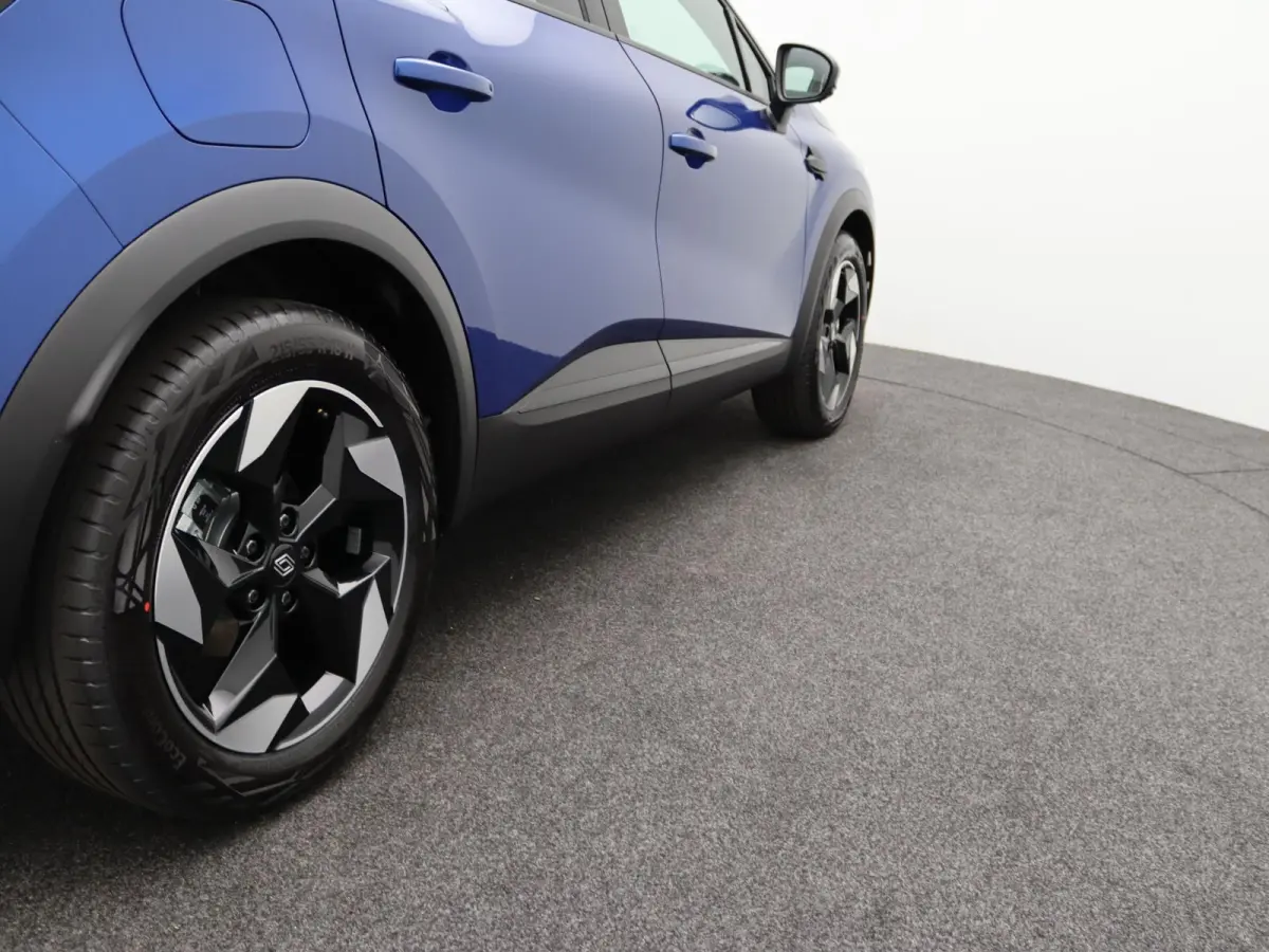 techno full hybrid E-Tech 160 | pack advanced driving assist | pack winter |