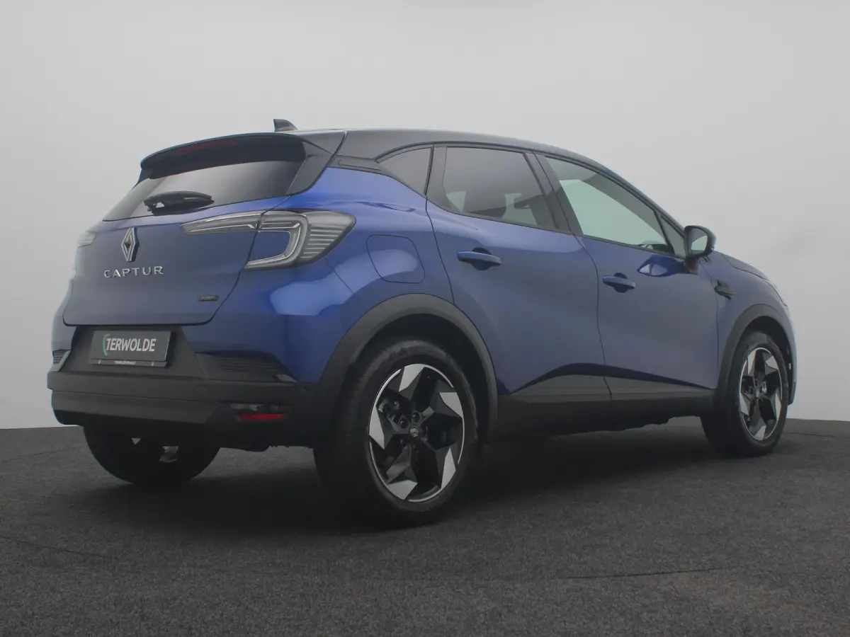 techno full hybrid E-Tech 160 | pack advanced driving assist | pack light & sound |