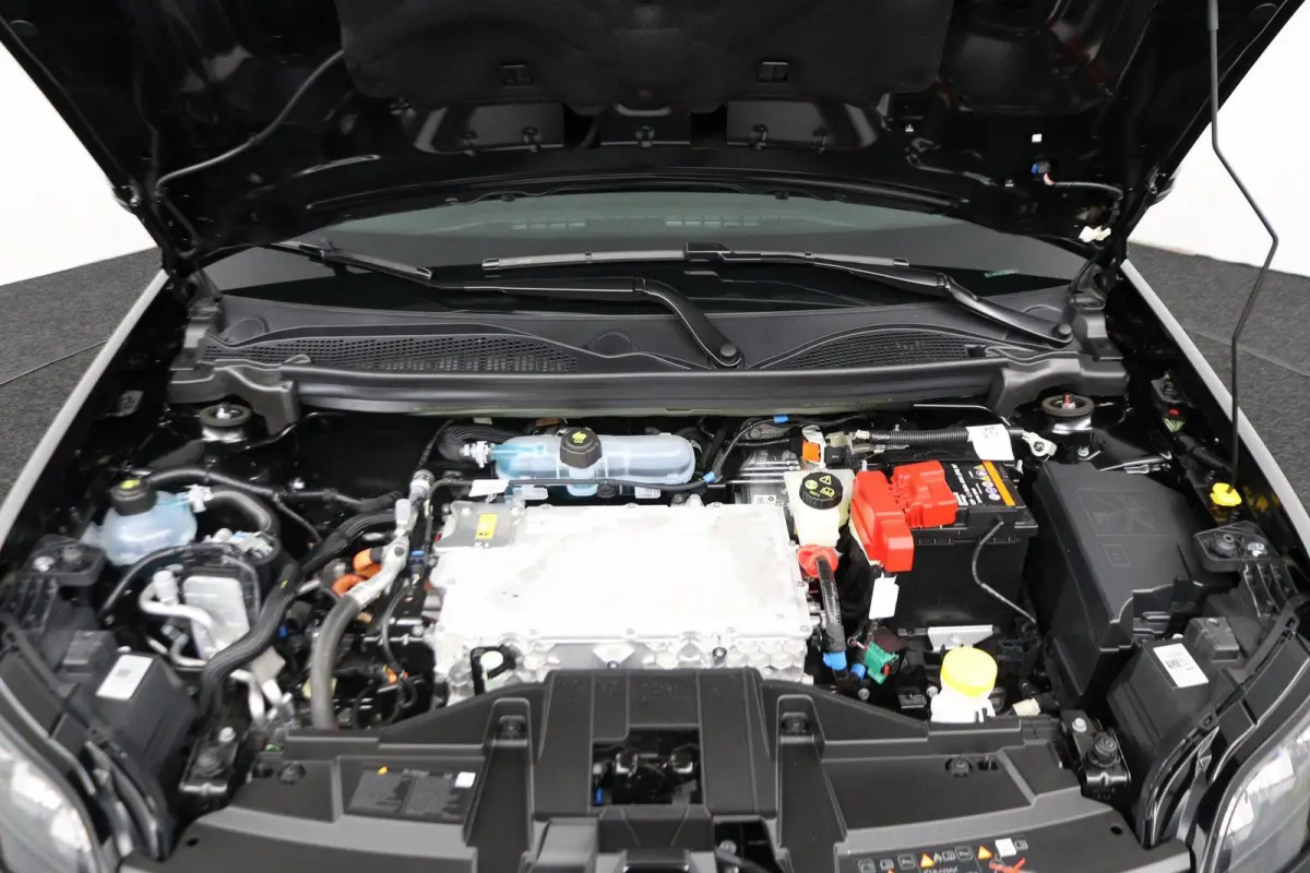 iconic cinq 150 pk comfort range | Harman Kardon® premium audio |