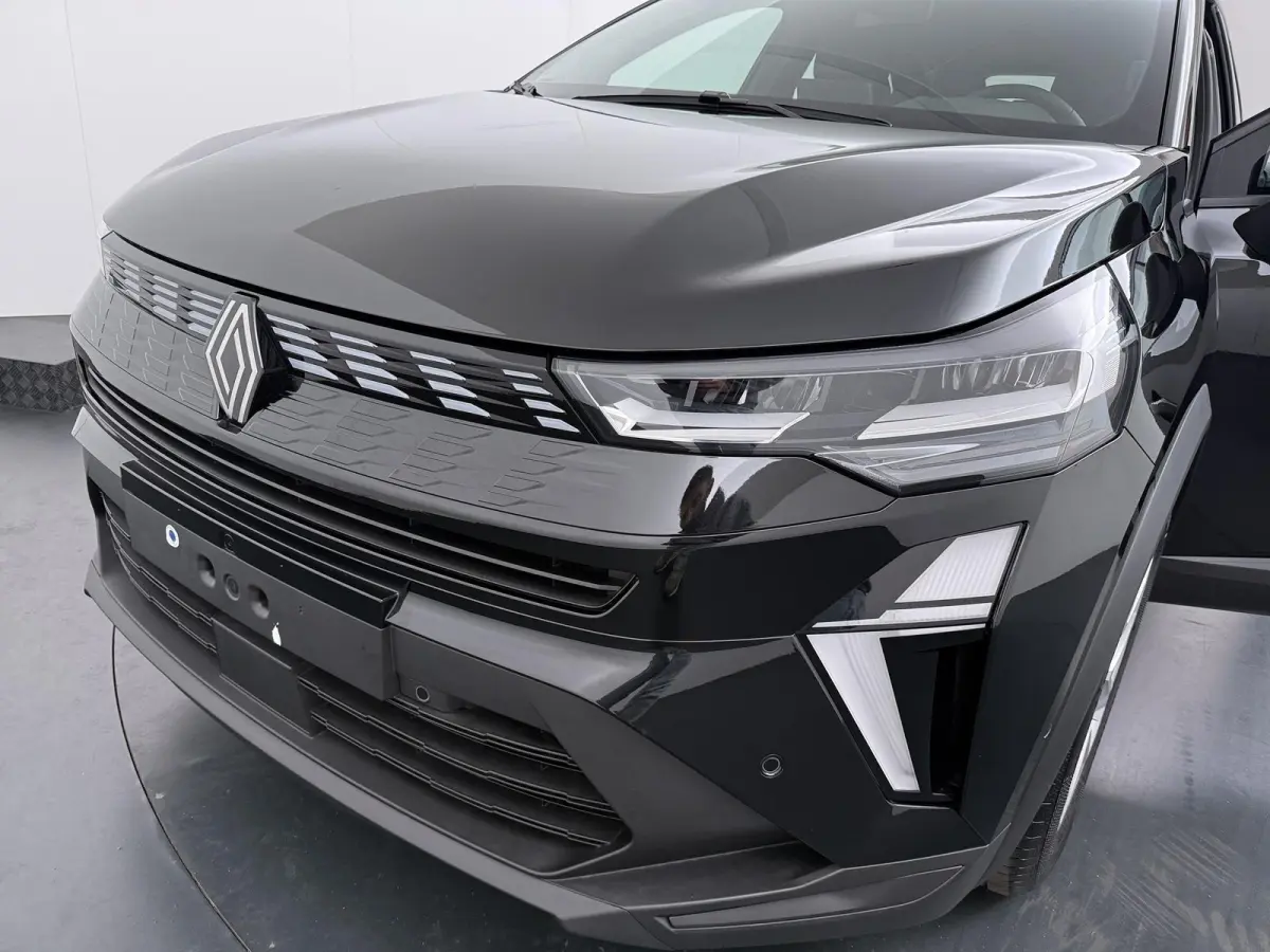 evolution full hybrid E-Tech 160 | pack navigation |