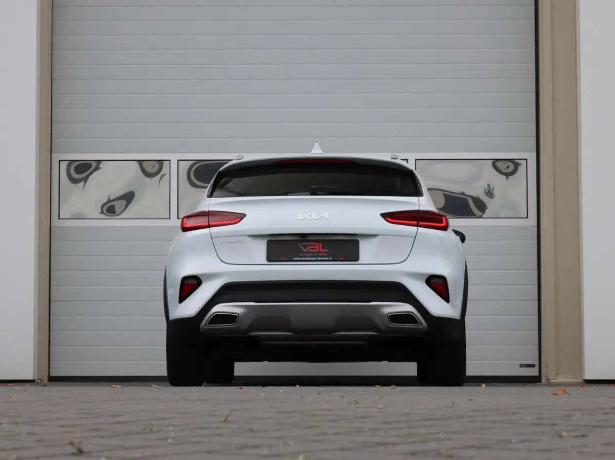 1.6 GDi 140PK PHEV DynamicPlusLine | Adaptive cruise control