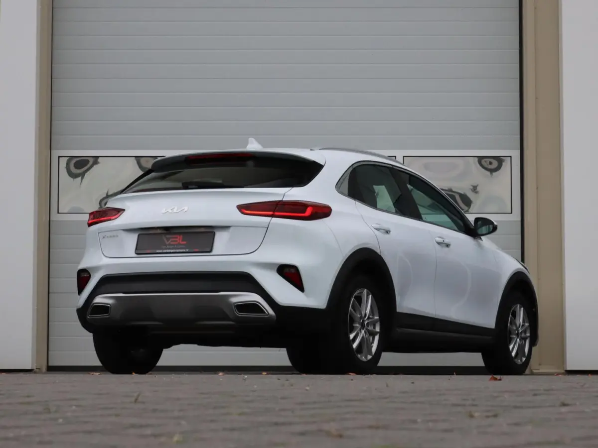 1.6 GDi 140PK PHEV DynamicPlusLine | Adaptive cruise control