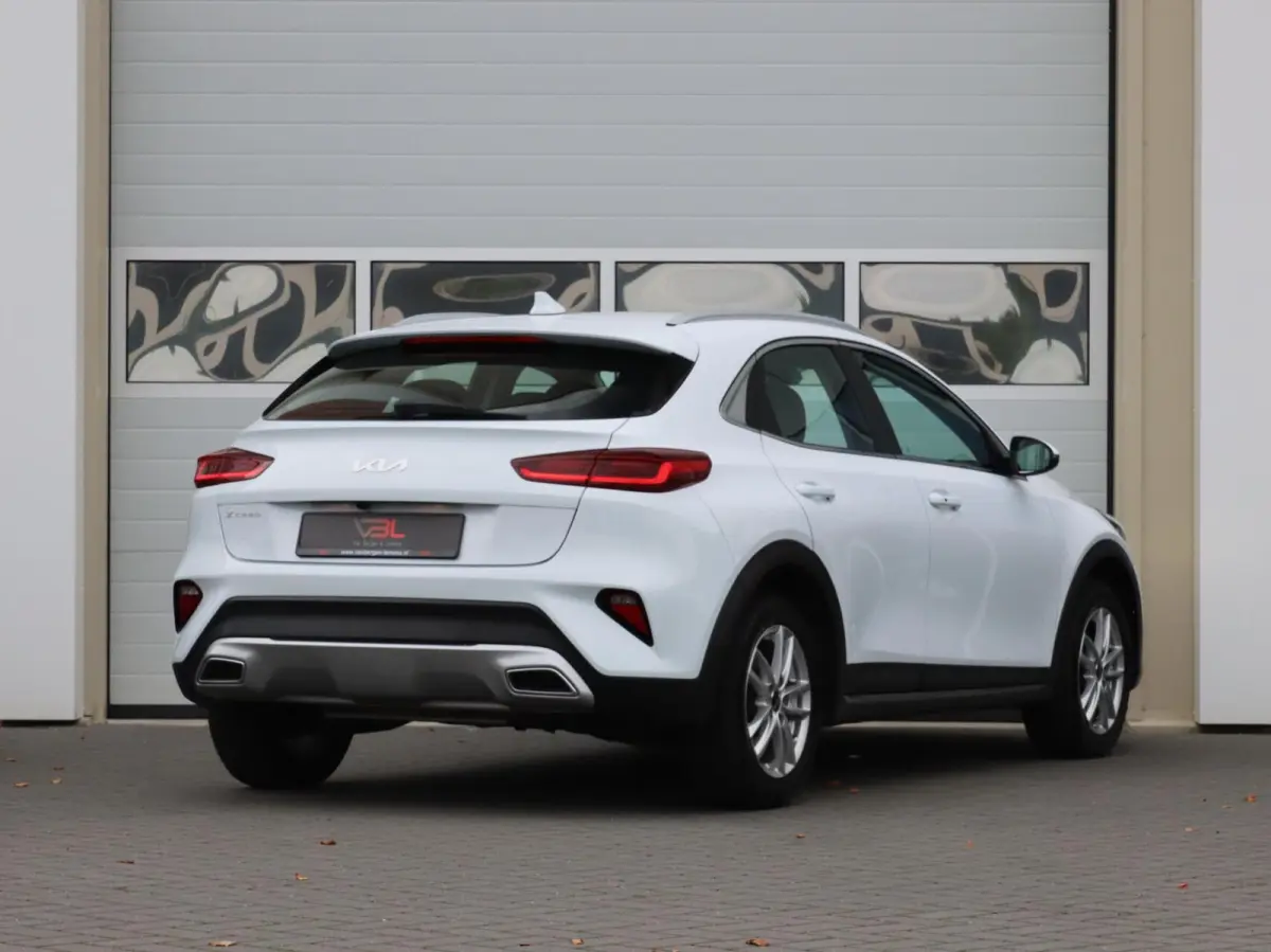 1.6 GDi 140PK PHEV DynamicPlusLine | Adaptive cruise control