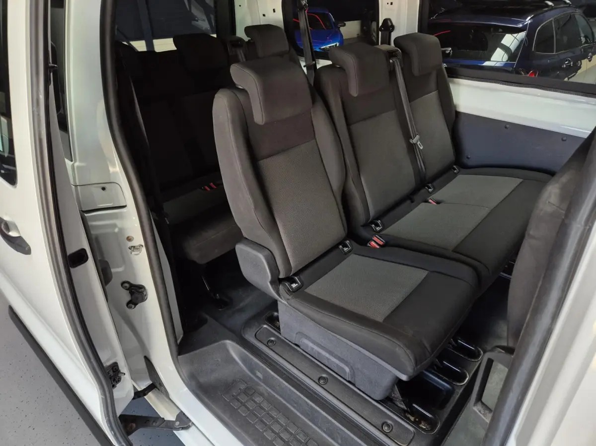 M 75kWh |9-PERS|PANO|APP|CRUISE|VERW.