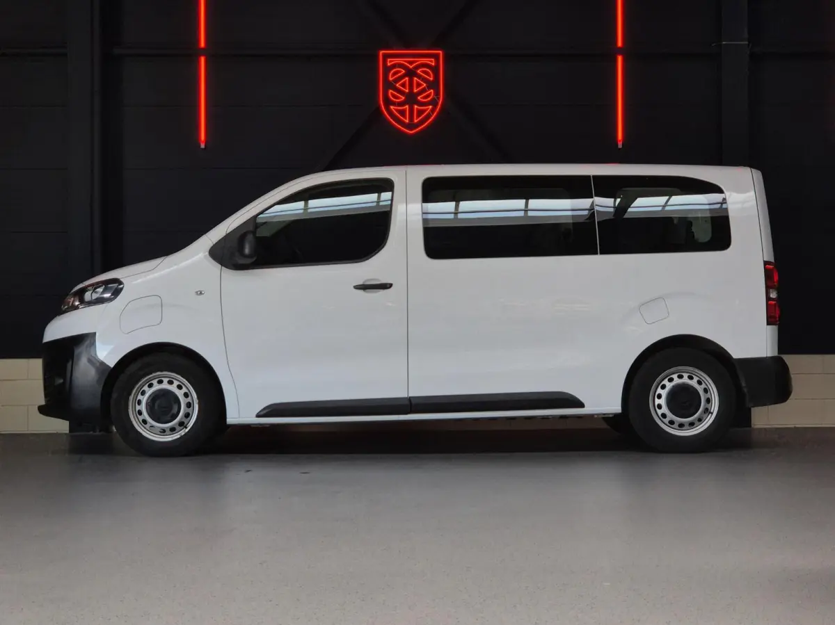 M 75kWh |9-PERS|PANO|APP|CRUISE|VERW.