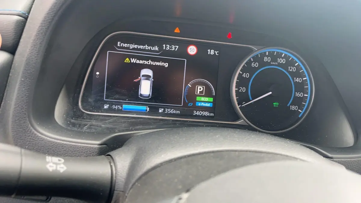 e+ N-Connecta 62 kWh | Warmtepomp | Adapt. Cruise | Stoel- & Stuurverw. |