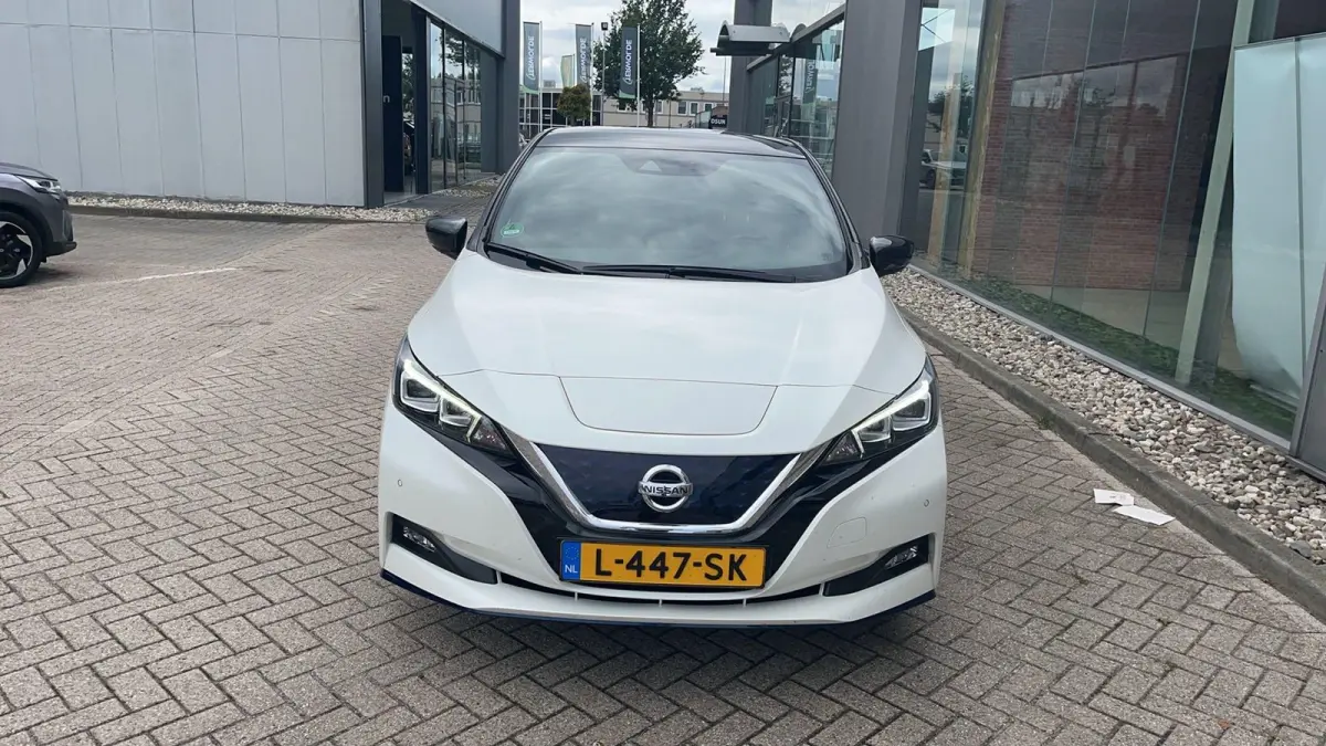 e+ N-Connecta 62 kWh | Warmtepomp | Adapt. Cruise | Stoel- & Stuurverw. |