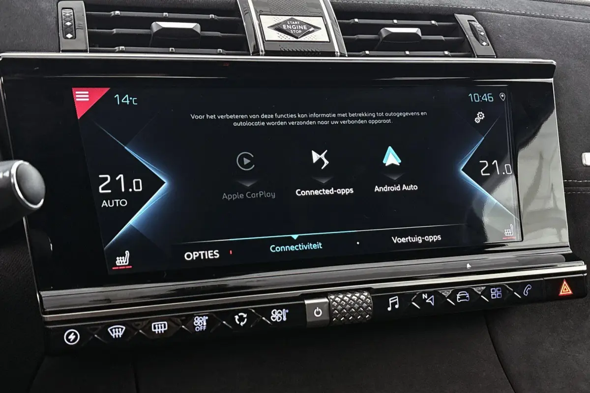 E-Tense Performance Line 225 SOH 97% Stoelverwarming Achteruitrijcamera Navigatie