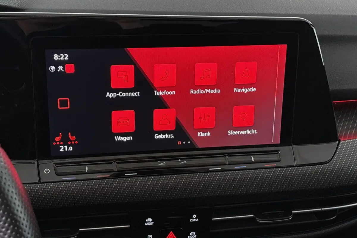 1.5 eTSI R-Line Panoramadak Stoel-Stuurverwarming Clima Carplay 18"
