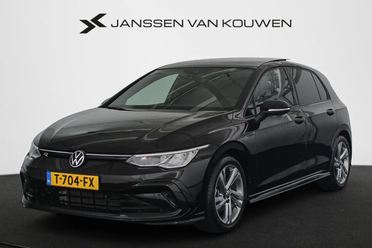 1.5 eTSI R-Line Panoramadak Stoel-Stuurverwarming Clima Carplay 18"