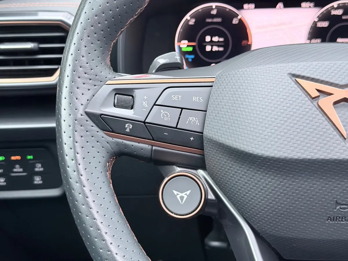 1.4 e-Hybrid VZ Performance Pano/Camera/Memory