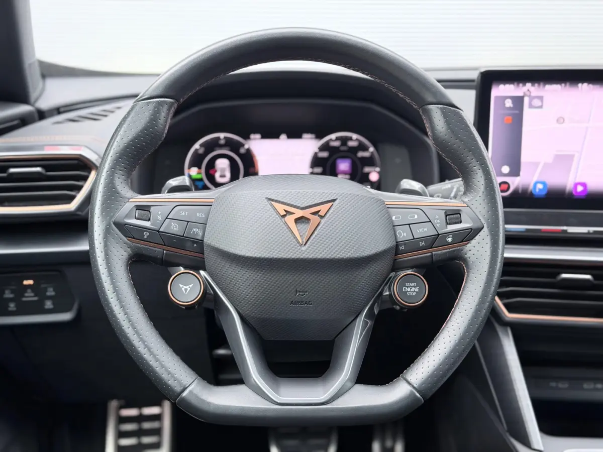1.4 e-Hybrid VZ Performance Pano/Camera/Memory