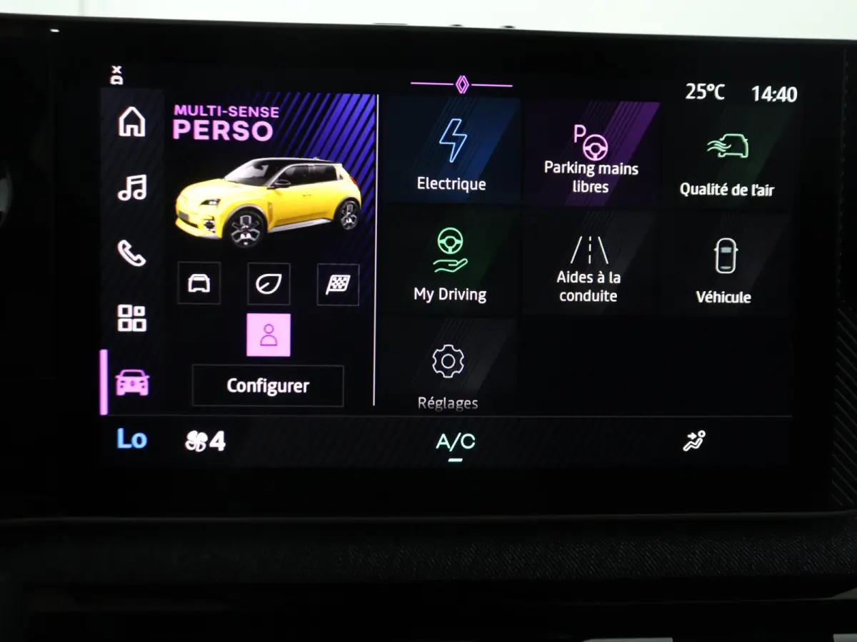 techno 150 pk comfort range | pack advanced driving assist | Harman Kardon® premium audio |