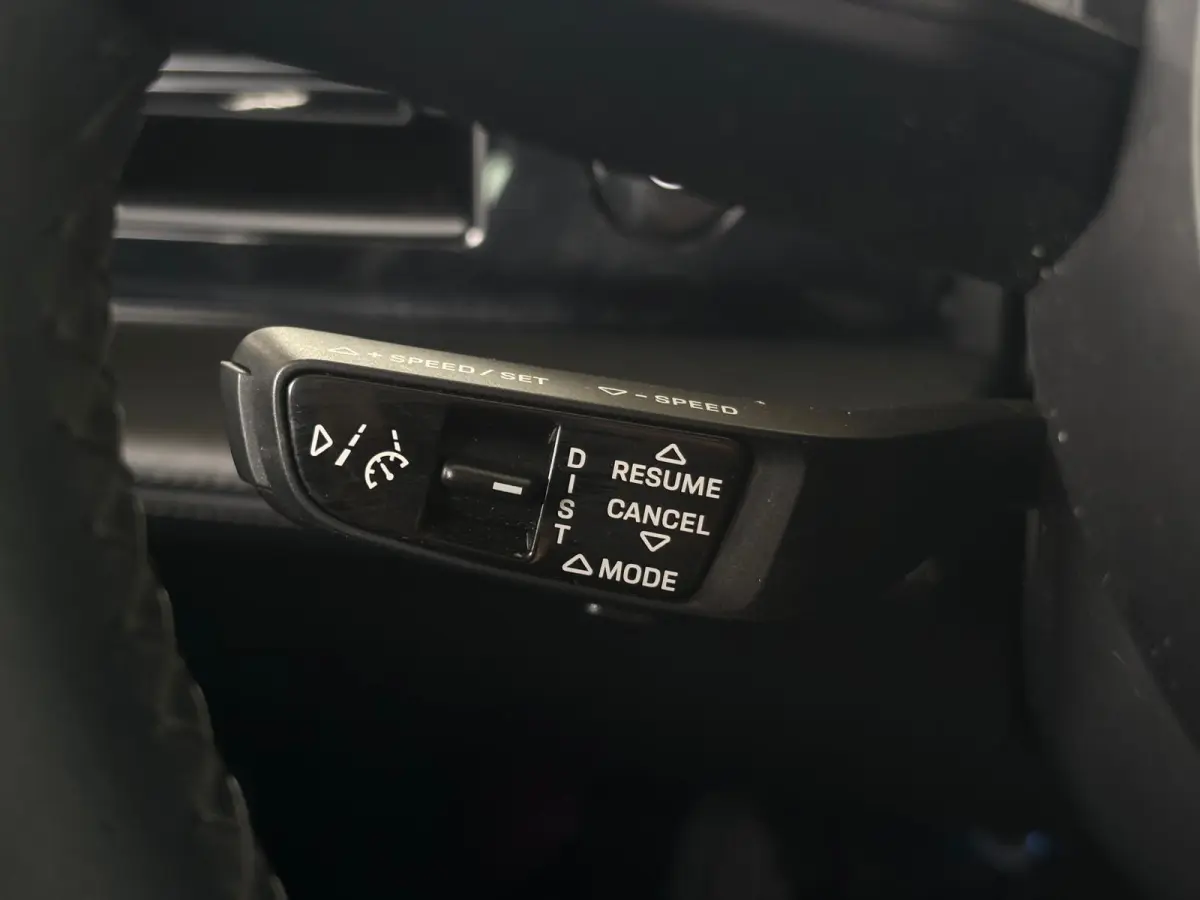 Turbo 93 kWh (Goed OndH, Panorama, Passagier Display, Bose, LuchtVering, SportChrono, Ledere Dash, 360 Camera, Etc)