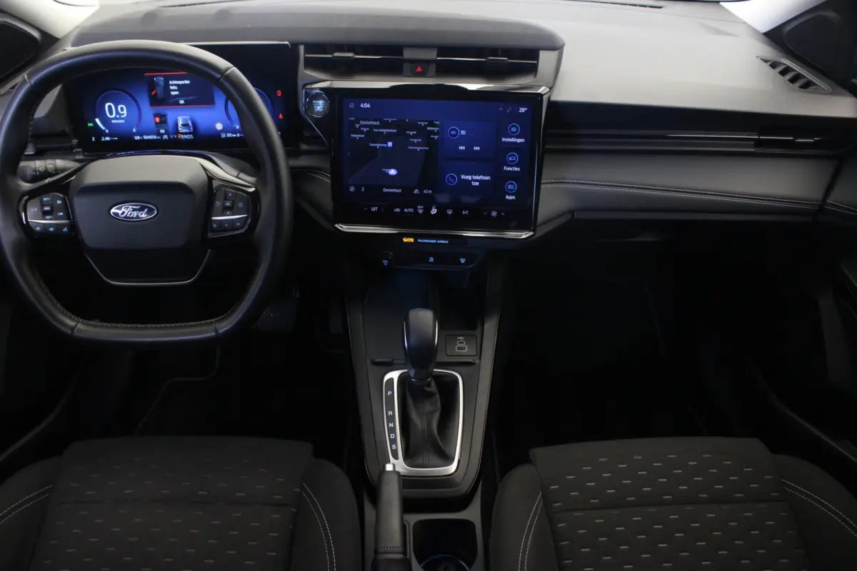1.0 EcoBoost Titanium |Camera|Navi| facelift