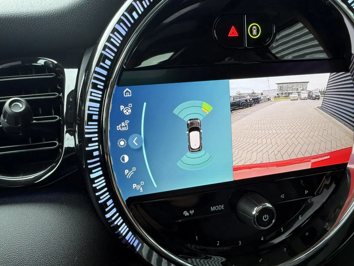 1.5 Cooper Pano/Camera/Apple