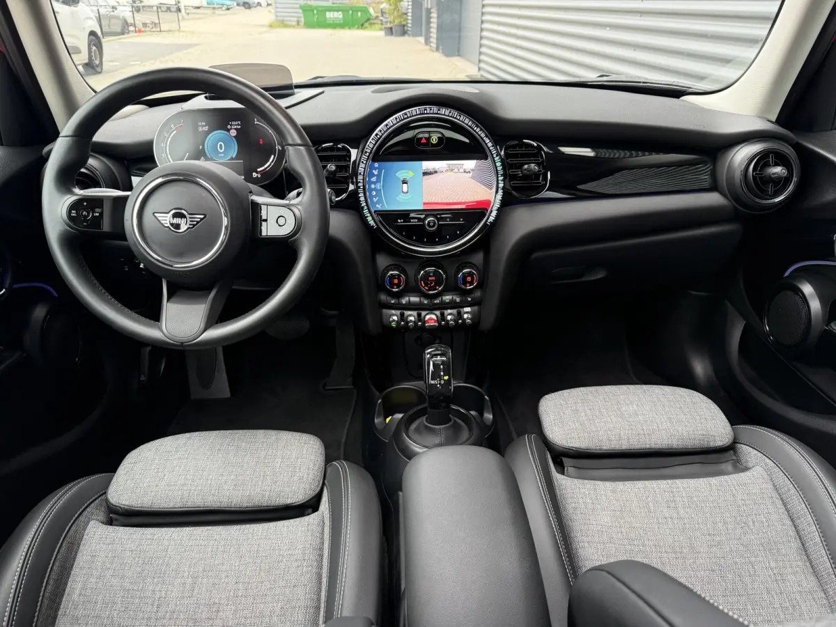 1.5 Cooper Pano/Camera/Apple