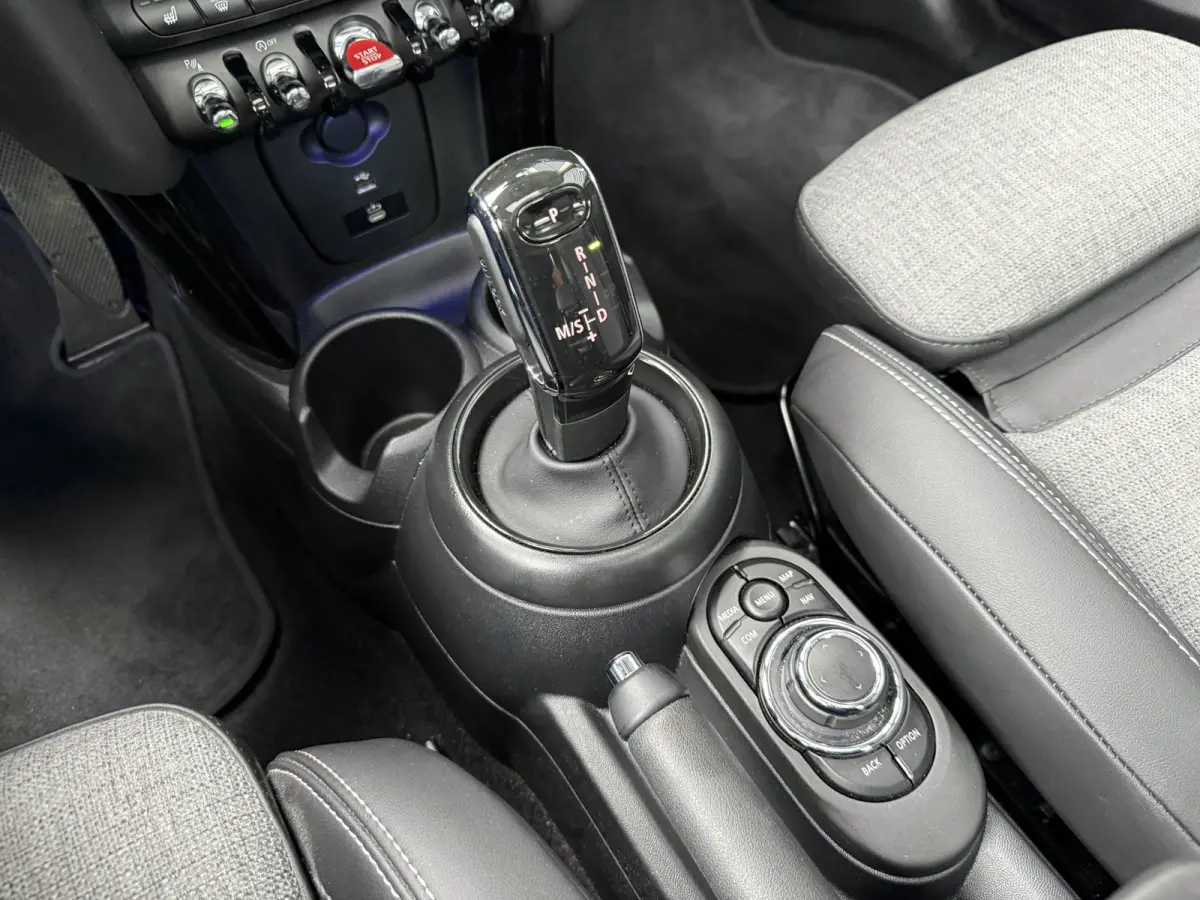 1.5 Cooper Pano/Camera/Apple