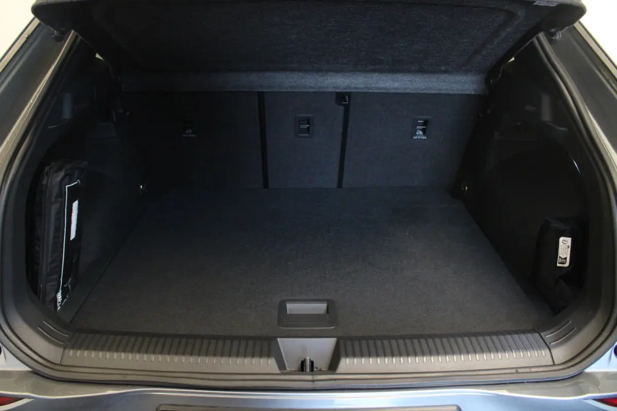 1.5 eTSI R-Line |Camera|Stoel/stuur verw.|