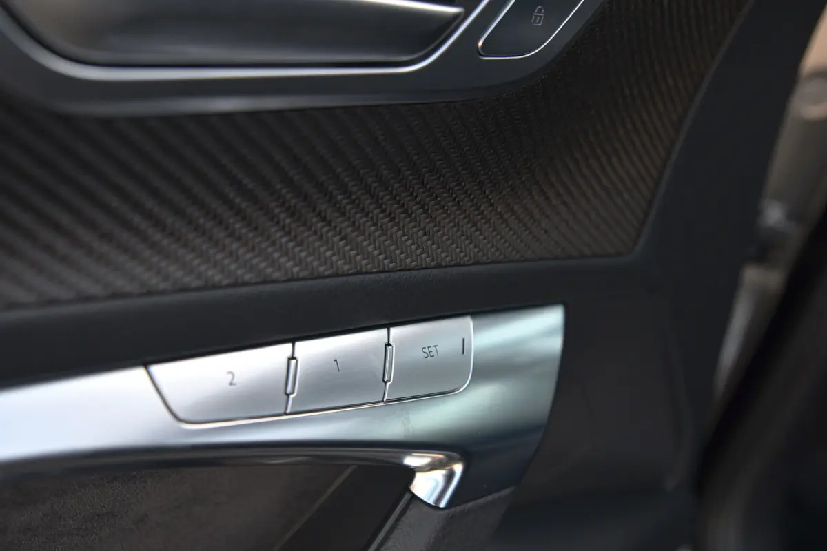 55 TFSI e quattro Competition 3x S-Line, RS Seats, Carbon, Pano, Matrix, B&O, 360, Memory, Keyless, ACC, Trekhaak!