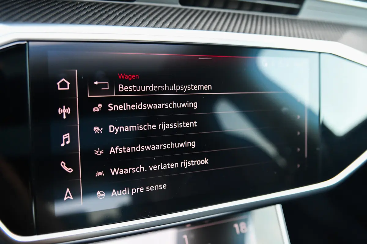 55 TFSI e quattro Competition 3x S-Line, RS Seats, Carbon, Pano, Matrix, B&O, 360, Memory, Keyless, ACC, Trekhaak!