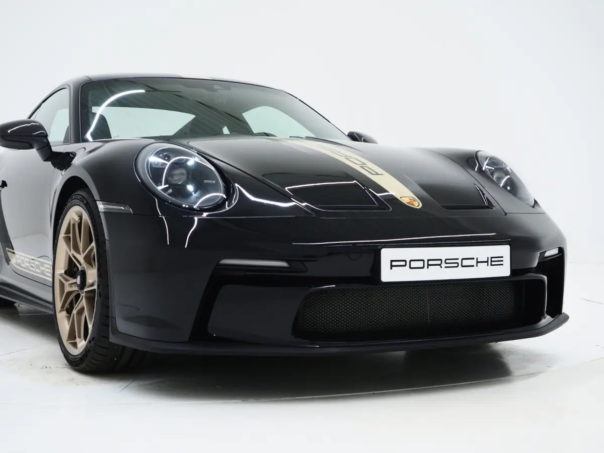 4.0 GT3 Touring | Akrapovic | PPF | Sports Chrono + | Lift | Carbon | Neodyme